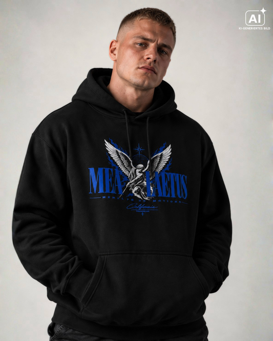Mann trägt Heaven in Motion | Christian Streetwear Hoodie