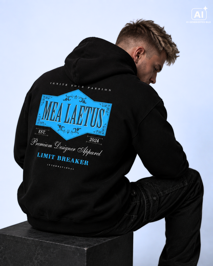 mann trägt Hoodie Limitbreaker Emblem - BLAU