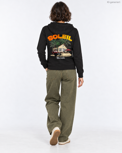 MEA LAETUS Ladies Sweatjacke Finca Soleil in Schwarz – Studio-Rückansicht mit großem Soleil-Print und rotem Geländewagen.