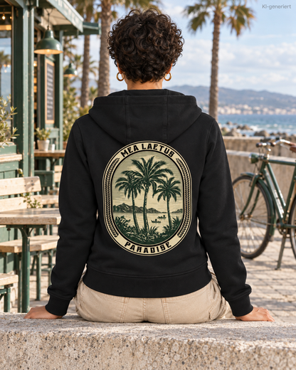 MEA LAETUS Ladies Sweatjacke Palmen Edition in Schwarz – Sitzende Rückenansicht mit großem Paradise-Palmenprint.